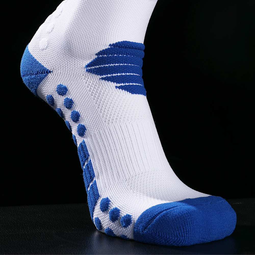 Fencing socks from Bout15 Fencing. Foil, Sabre, Epee. Free Shipping to Canada and US.