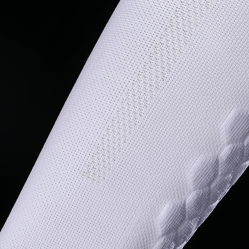 Fencing socks from Bout15 Fencing. Foil, Sabre, Epee. Free Shipping to Canada and US.