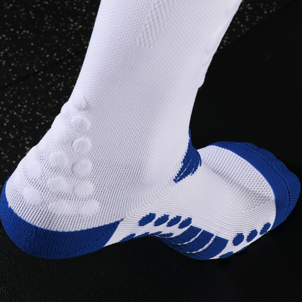Fencing socks from Bout15 Fencing. Foil, Sabre, Epee. Free Shipping to Canada and US.